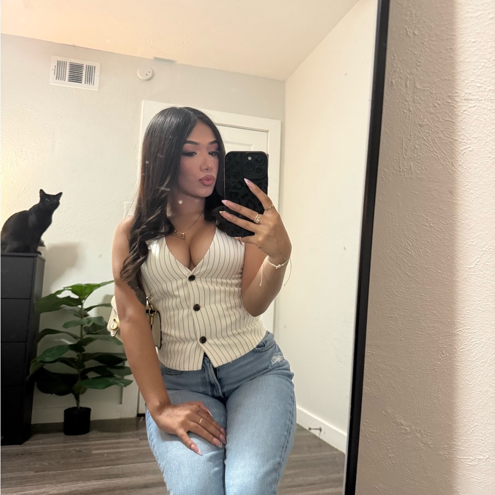 Meet your Posher, Rosa